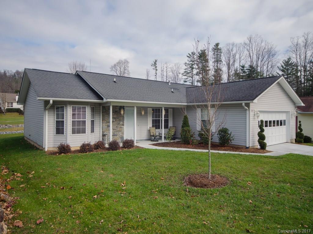 Property image 1 at 727 W Saint Johns Way, Hendersonville, NC 28791