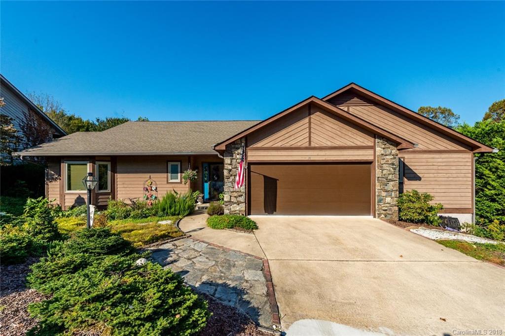 Property image 1 at 14 Zachary Ridge Road, Asheville, NC 28804