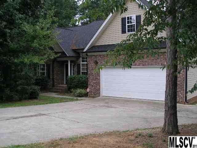 7490 Pine Ridge Drive