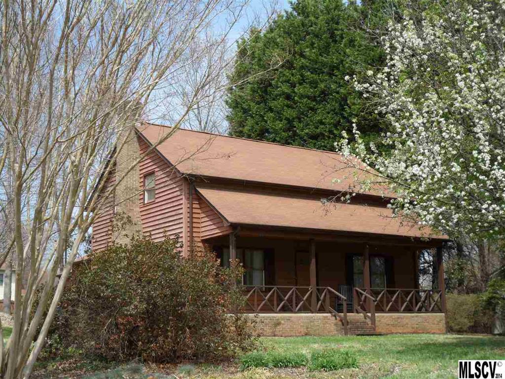 Property image 1 at 1307 32nd Street Court, Conover, NC 28613