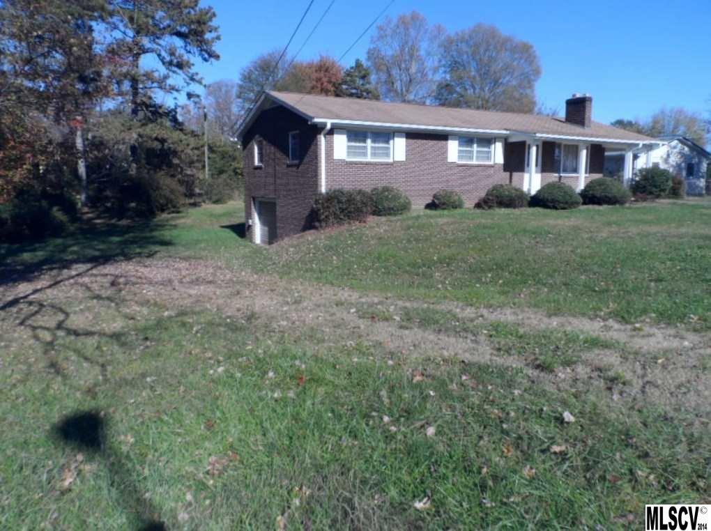 Property image 1 at 1513 36th Avenue Drive, Hickory, NC 28601