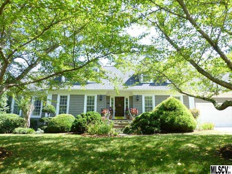 Property image 1 at 176 37th Avenue Place, Hickory, NC 28601