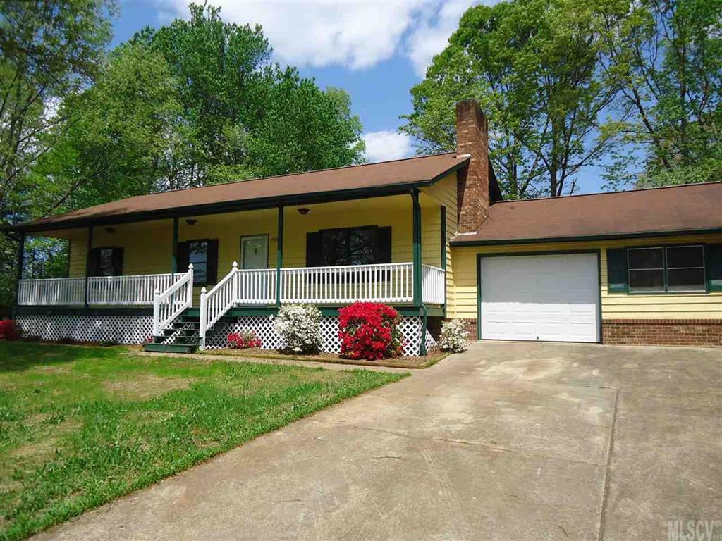 Property image 1 at 4660 Kings Court, Hickory, NC 28602