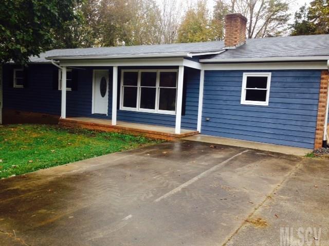 Property image 1 at 3471 Yorkland Drive, Hickory, NC 28601