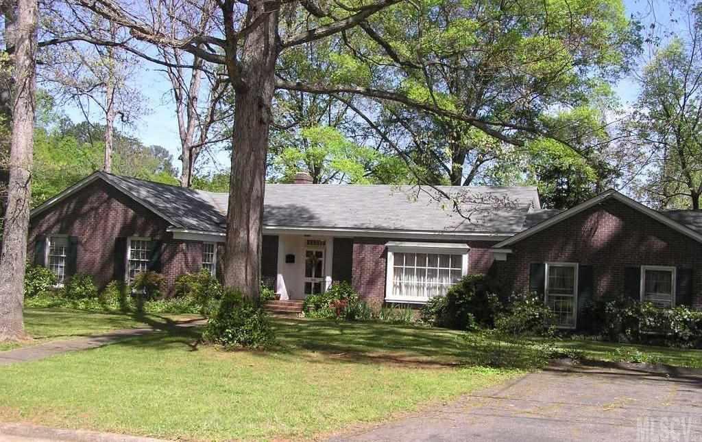 Property image 1 at 1615 Brentwood Drive, Newton, NC 28658