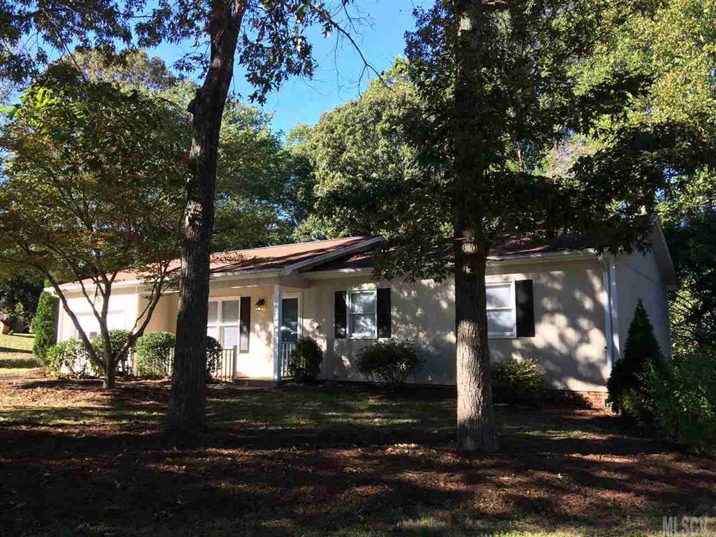 Property image 1 at 1554 Castell Lane, Hickory, NC 28601