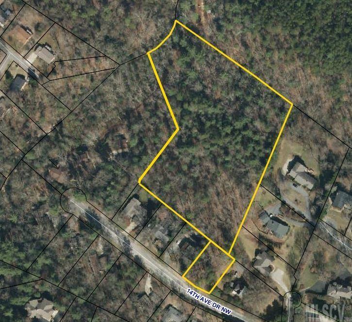 Property image 1 at 1090 14th Avenue Drive, Hickory, NC 28601