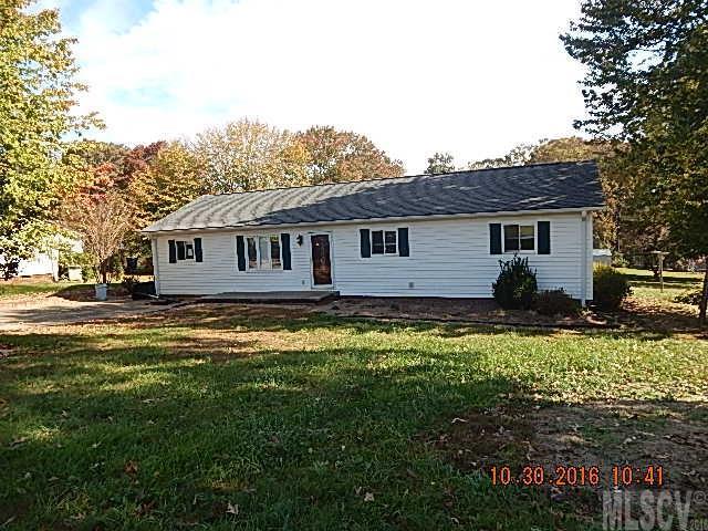 Property image 1 at 3556 Yorkland Drive, Hickory, NC 28601