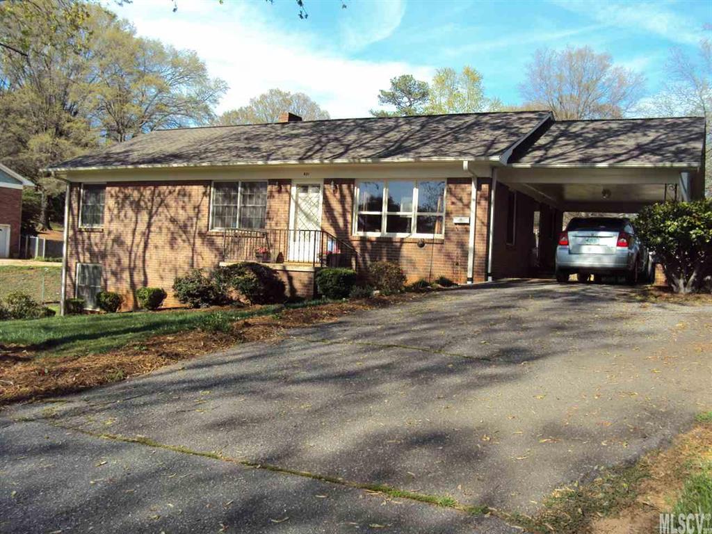 Property image 1 at 831 7th Street, Hickory, NC 28602