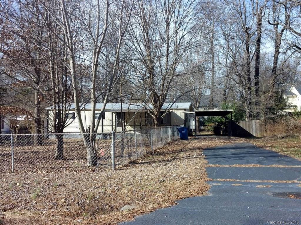 Property image 1 at 4910 Forestmont Drive, Matthews, NC 28105