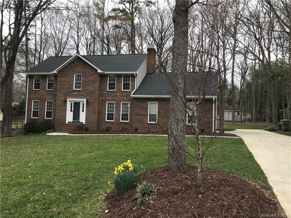 Property image 1 at 6706 Carmel Hills Drive, Charlotte, NC 28226