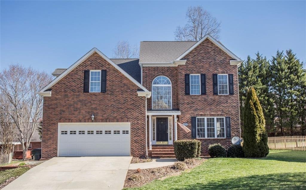 Property image 1 at 2622 Rolling Ridge Drive, Hickory, NC 28602