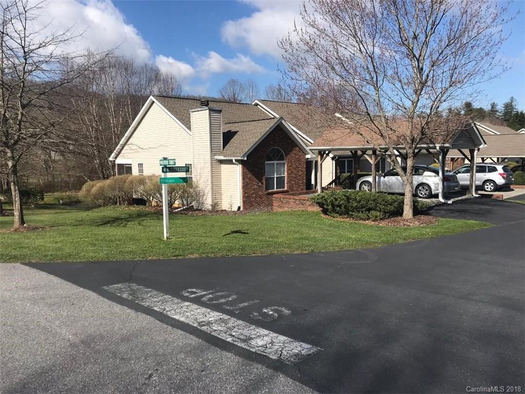 Property image 1 at 9 N Creekside Court, Hendersonville, NC 28791