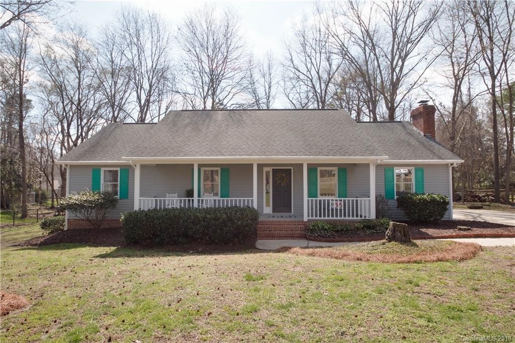 Property image 1 at 6515 Carmel Hills Drive, Charlotte, NC 28226