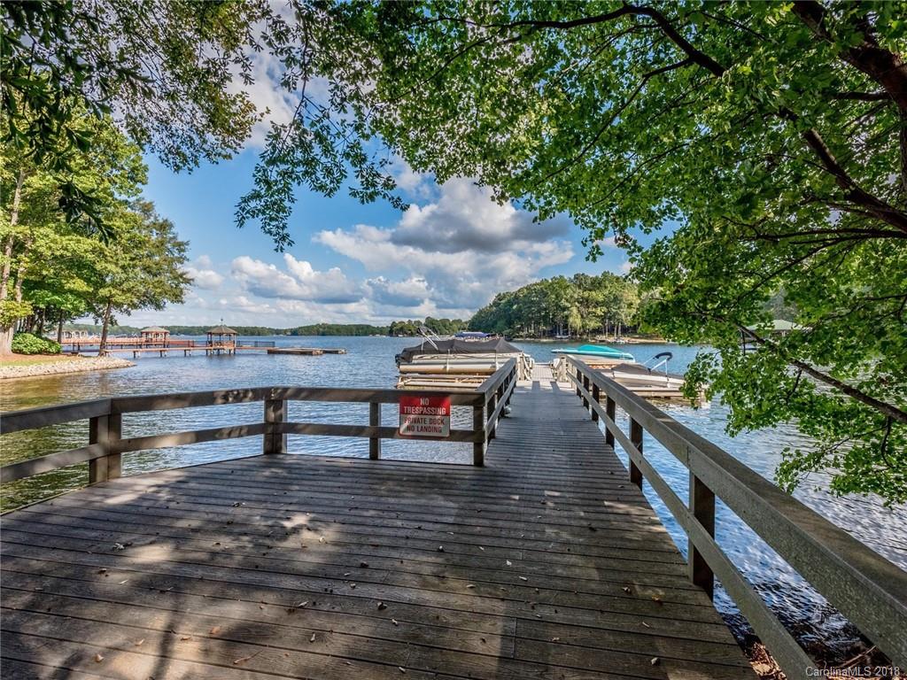 14013 Clarendon Pointe Court