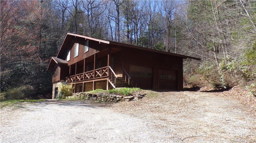 Property image 1 at 884 Toxaway Drive, Hendersonville, NC 28791