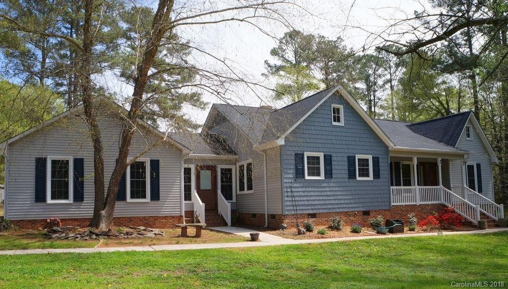 1217 West Manor Drive