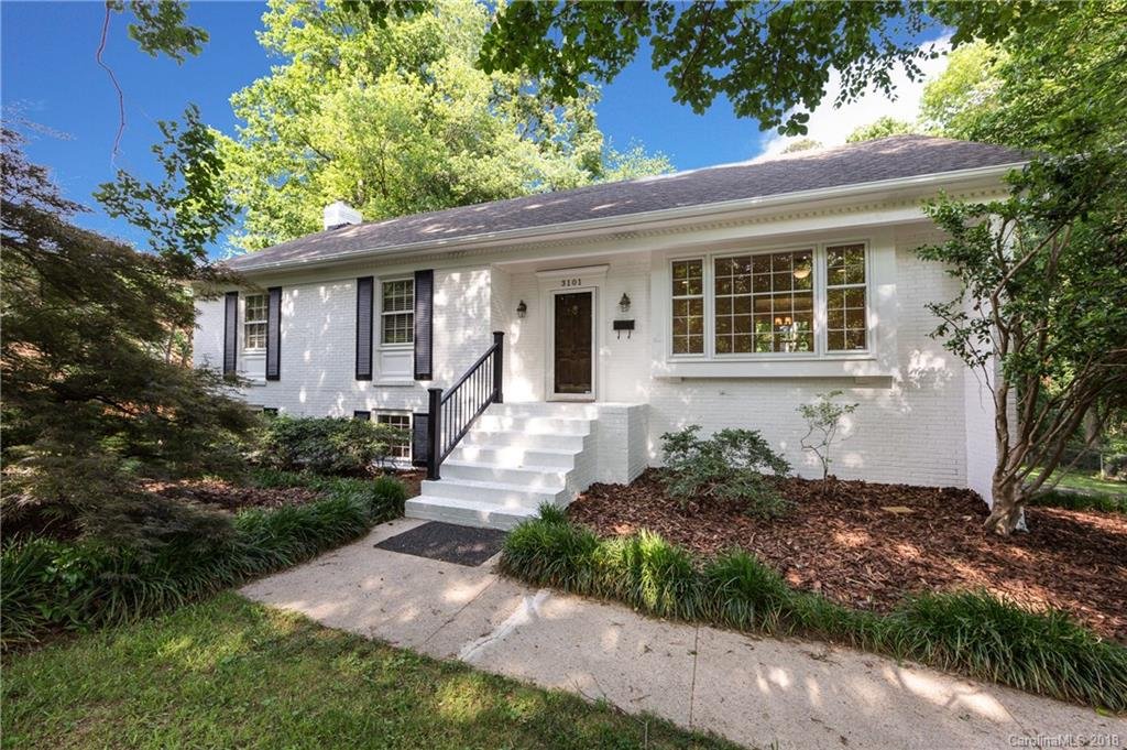 Property image 1 at 3101 Brookridge Lane, Charlotte, NC 28211
