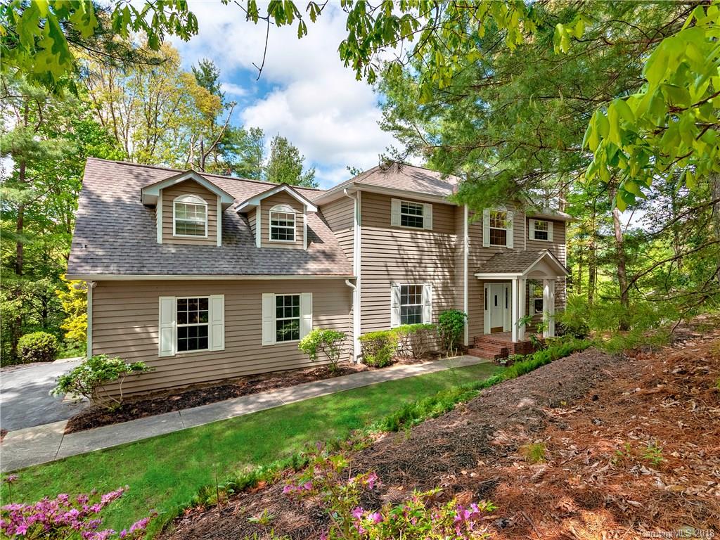 Property image 1 at 2 Moriah Lane, Asheville, NC 28803