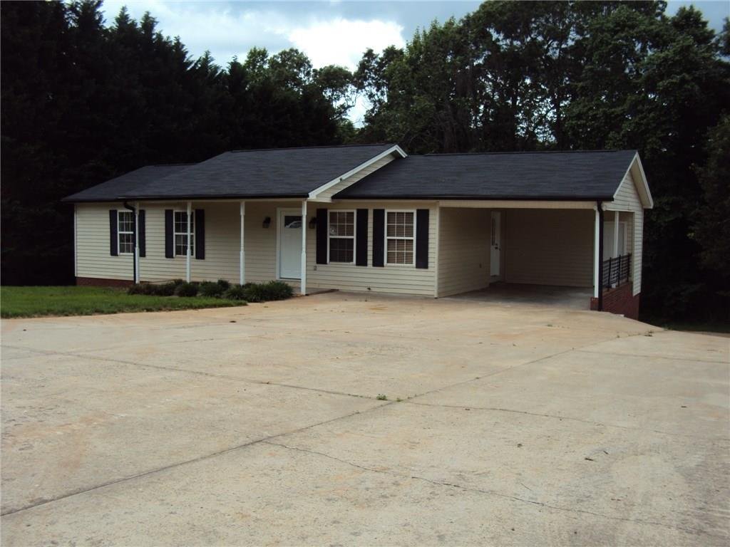 Property image 1 at 1299 Homestead Drive, Hickory, NC 28602