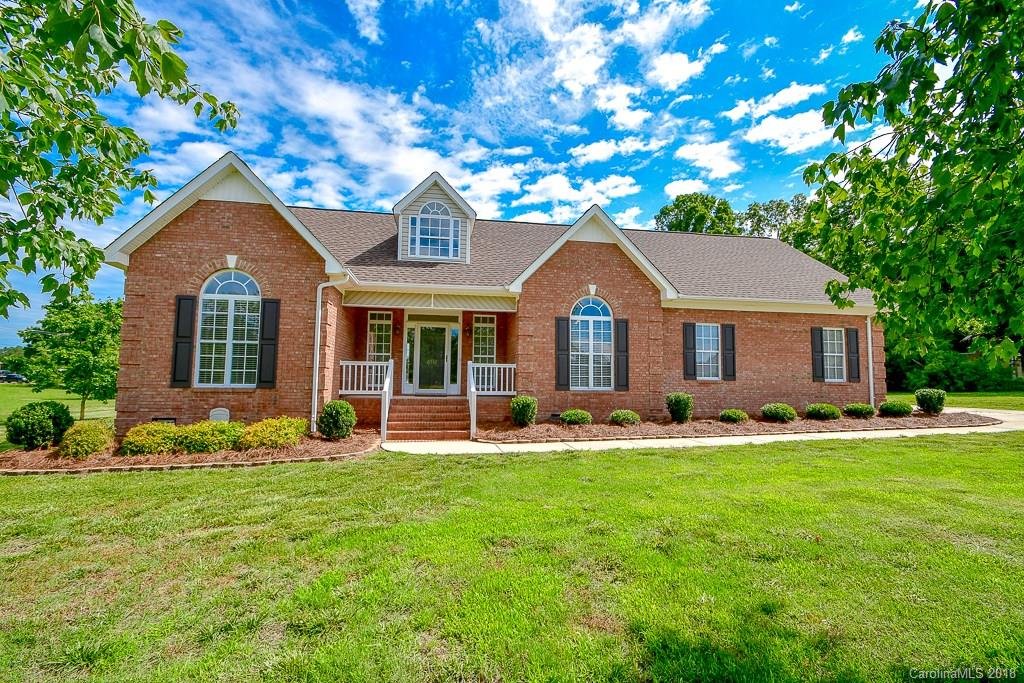 6742 Edwards Farm Lane