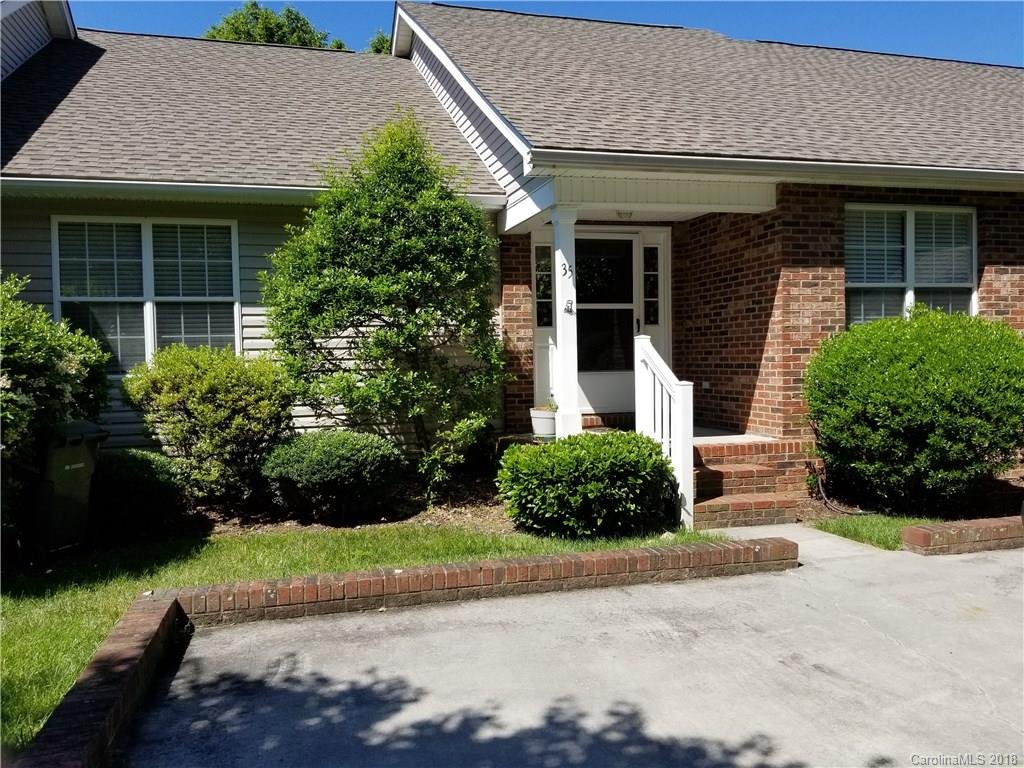 Property image 1 at 35 N Creekside Court, Hendersonville, NC 28791