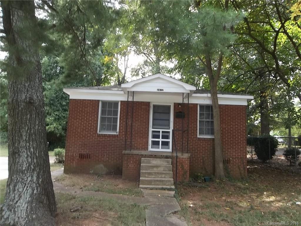Property image 1 at 2617 Kenhill Drive, Charlotte, NC 28208