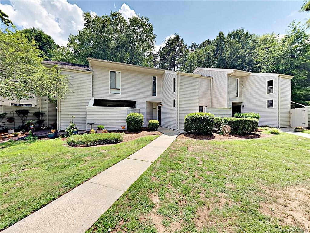 Property image 1 at 7918 Princess Ann Drive, Charlotte, NC 28212