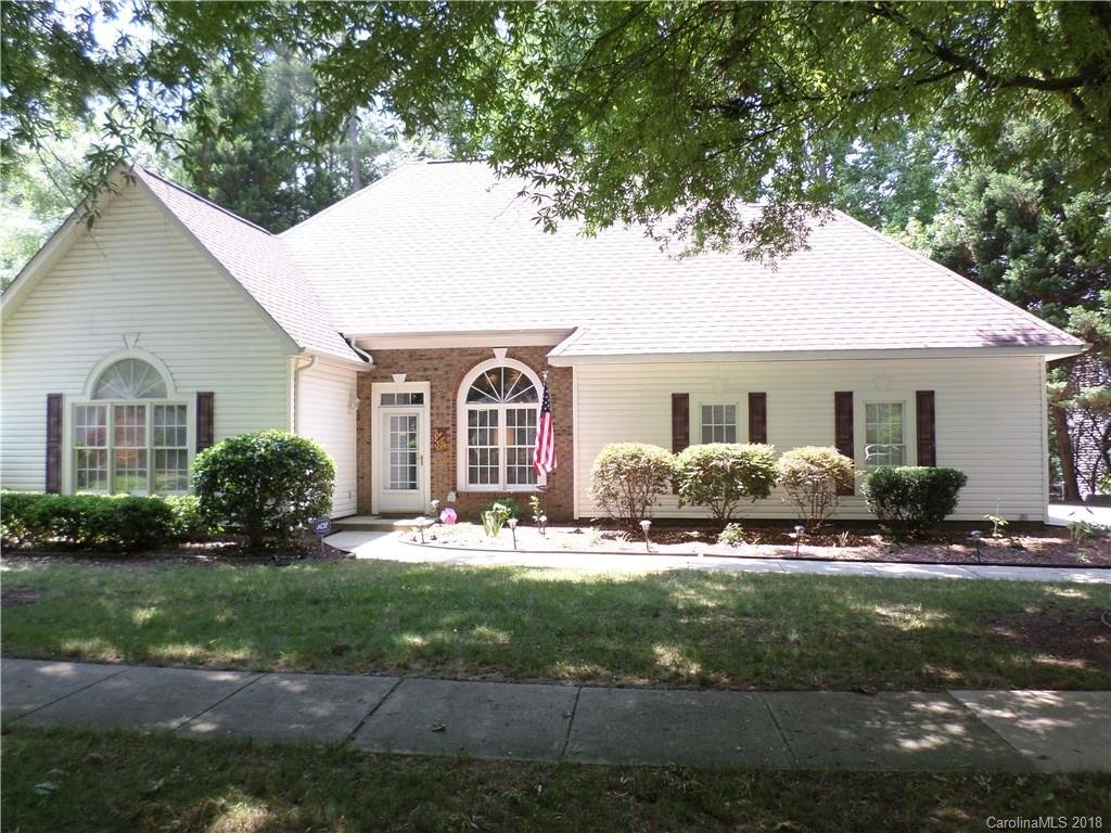 Property image 1 at 7118 Bevington Woods Lane, Charlotte, NC 28277