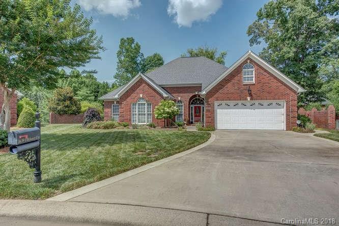 Property image 1 at 1639 Elkhart Circle, Gastonia, NC 28054