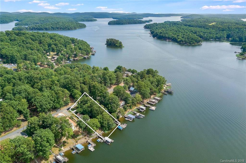 216 N Shoreline Drive