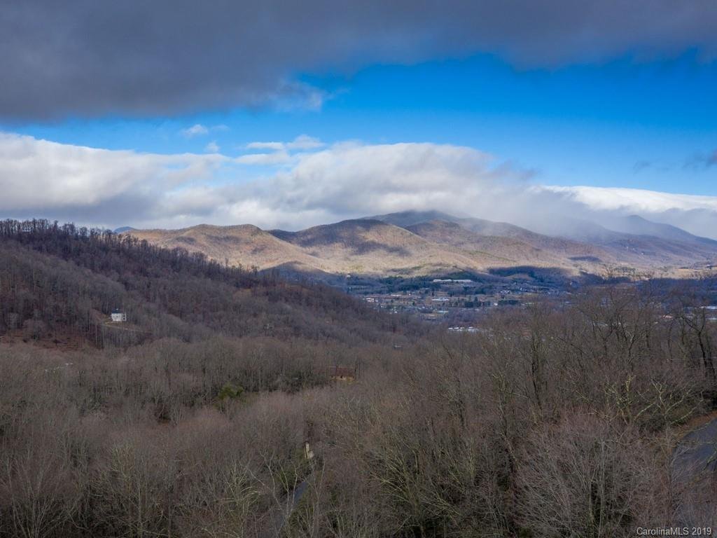 Property image 1 at 117 Mountain Lily Ridge Road, Swannanoa, NC 28778