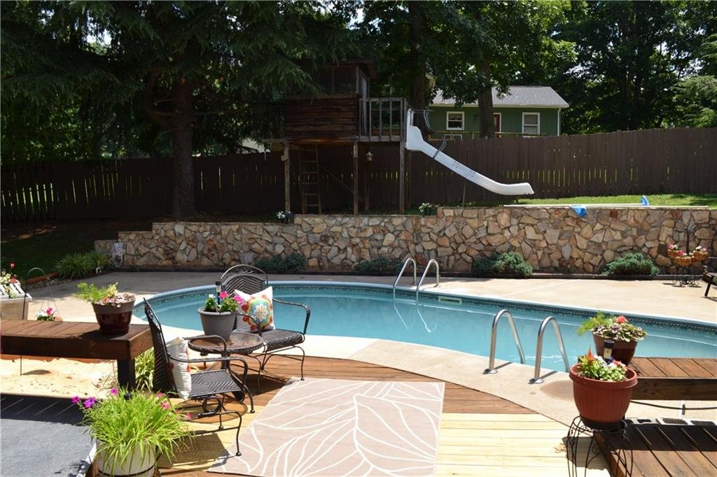 Property image 1 at 105 Royal Oak Court, Lenoir, NC 28645