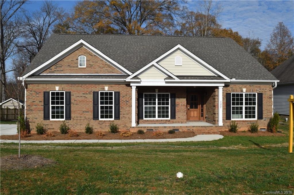 Property image 1 at 127 Coral Rutledge Drive, Mount Holly, NC 28120
