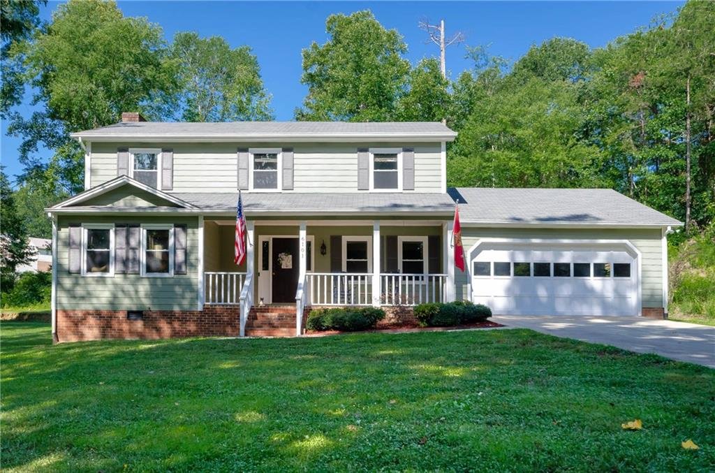 Property image 1 at 6101 Gold Creek Estate Drive, Hickory, NC 28601