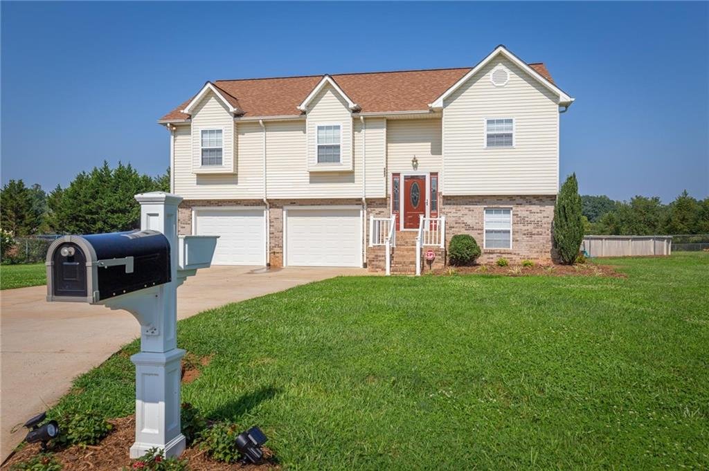 4887 Wordsworth Circle