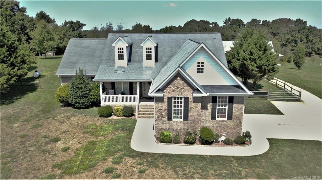 6631 Edwards Farm Lane