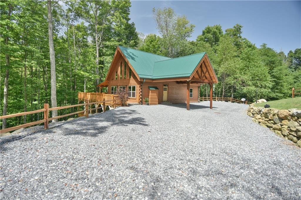 Property image 1 at 25 Tenderfoot Trail, Maggie Valley, NC 28751