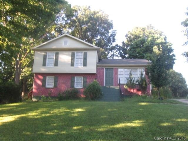 Property image 1 at 2711 Cedarwild Road, Charlotte, NC 28212