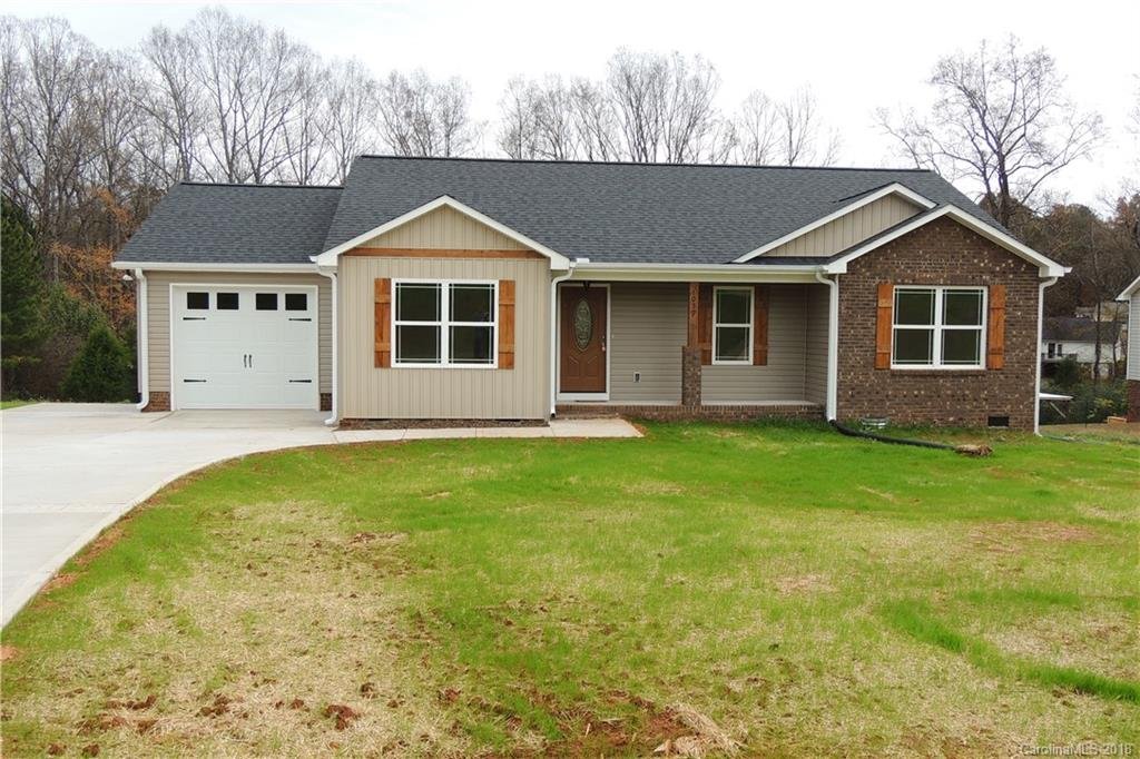 Property image 1 at 1059 Creekside Drive, Lincolnton, NC 28092