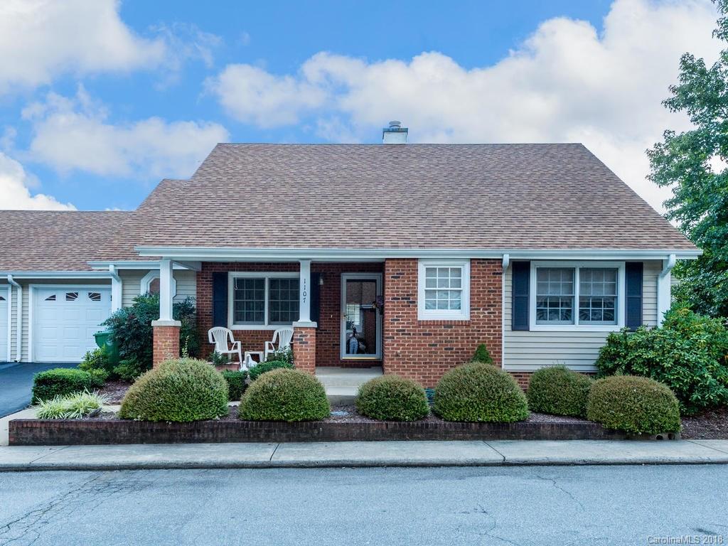Property image 1 at 1107 Citation Circle, Hendersonville, NC 28739