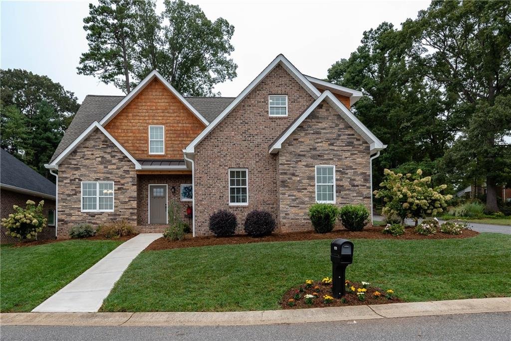 1279 10th Street Place