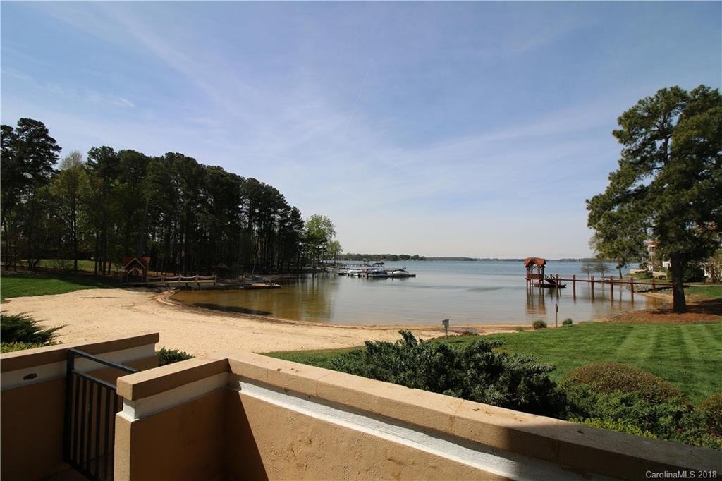 Property image 1 at 17811 Half Moon Lane, Cornelius, NC 28031