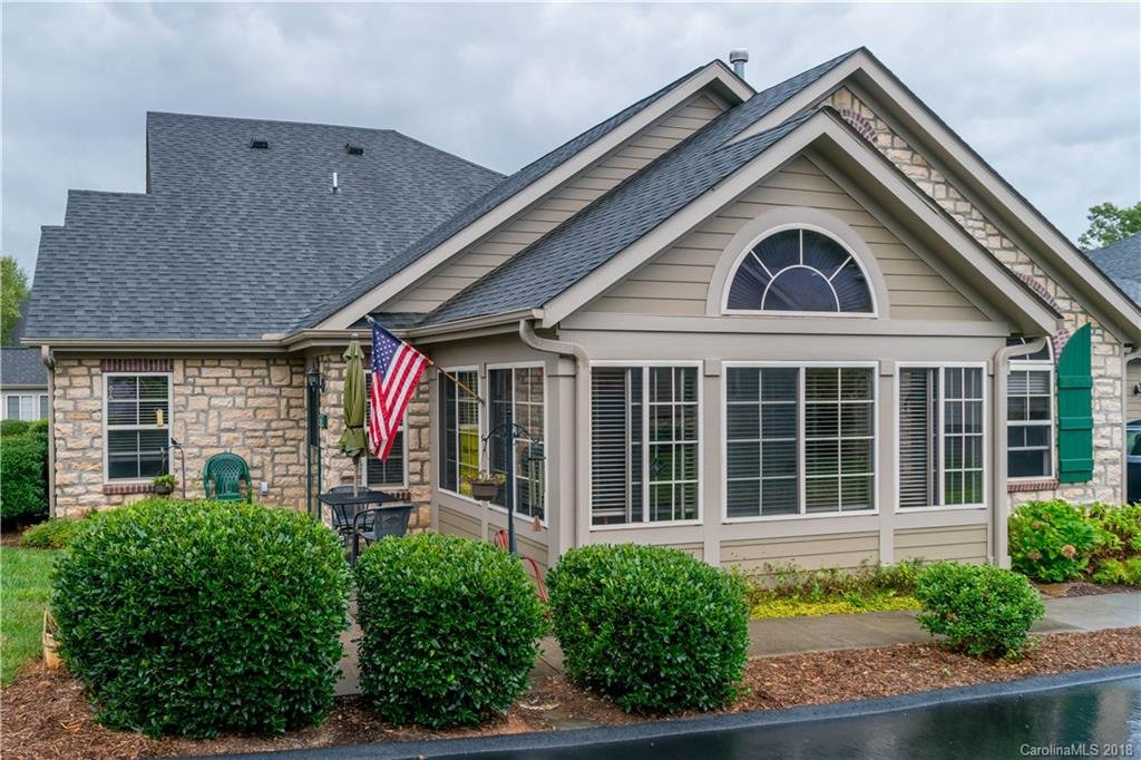 Property image 1 at 61 Outlook Circle, Swannanoa, NC 28778