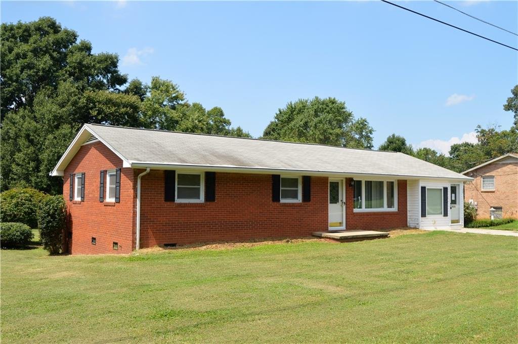 Property image 1 at 2509 29th Street, Hickory, NC 28601