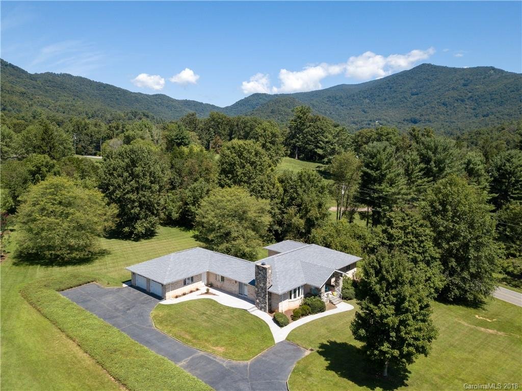 Property image 1 at 3 Ashley Road, Asheville, NC 28805