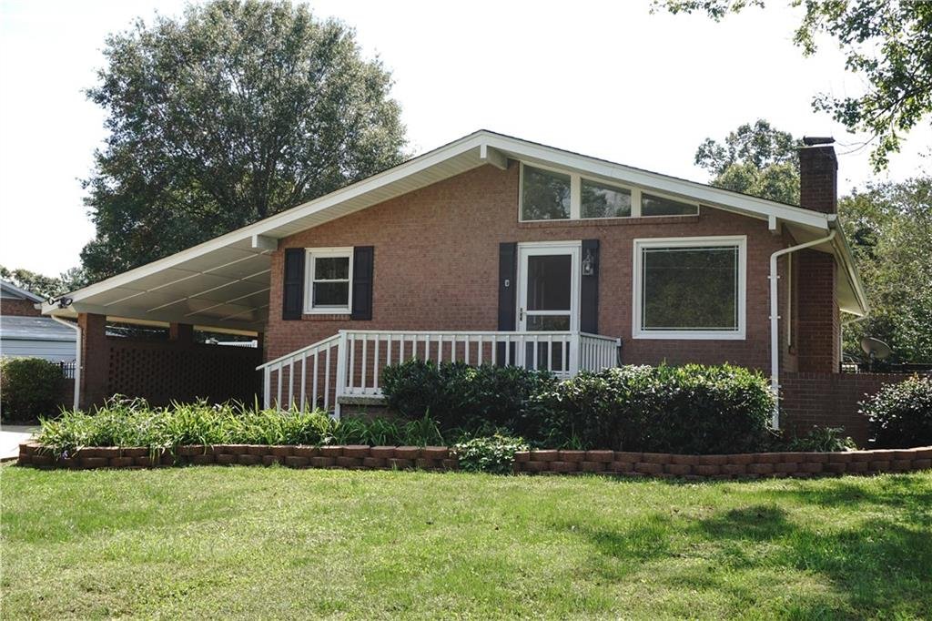 Property image 1 at 1508 36th Avenue Drive, Hickory, NC 28601