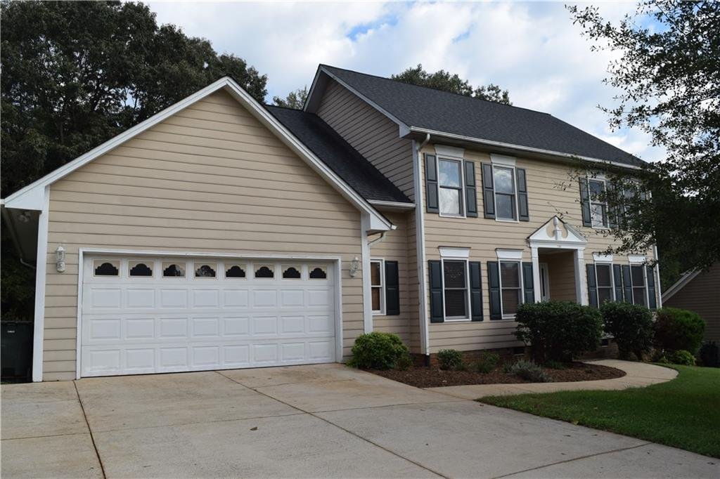 Property image 1 at 1130 38th Avenue, Hickory, NC 28601