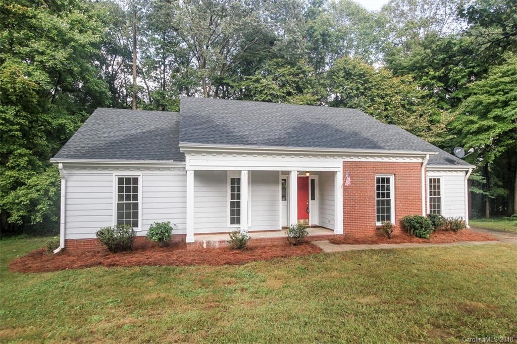 Property image 1 at 7226 Amarillo Drive, Charlotte, NC 28262