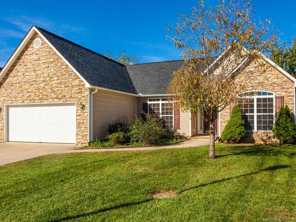 Property image 1 at 28 Summer Meadow Road, Arden, NC 28704